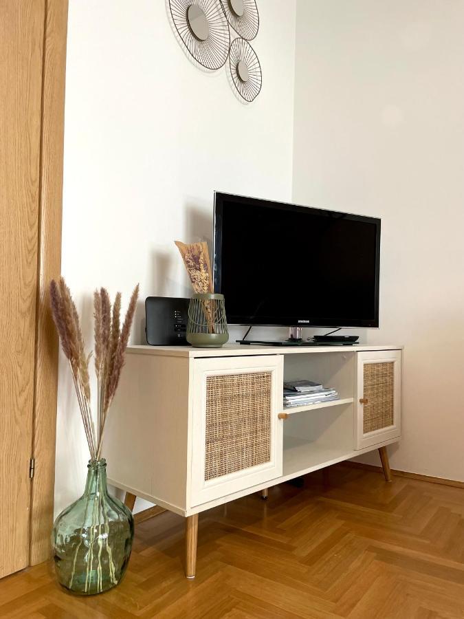 Apartment Dalmatino Башка-Вода Экстерьер фото